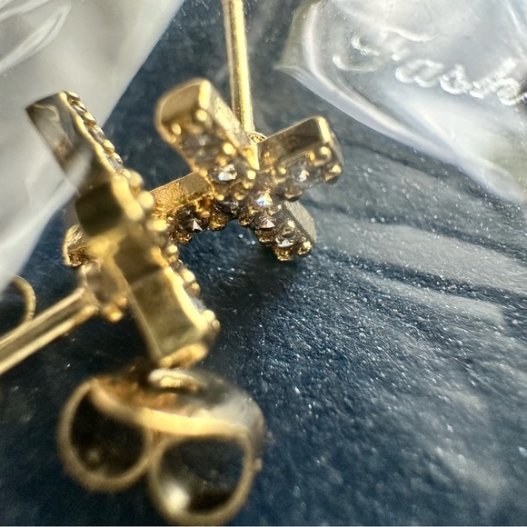 14K Gold Plated CZ Inlay Christian Cross Small Stud Earrings Baby Girl Women New - Picture 8 of 14